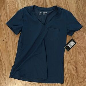 BAILEY SHORT SLEEVE TEE